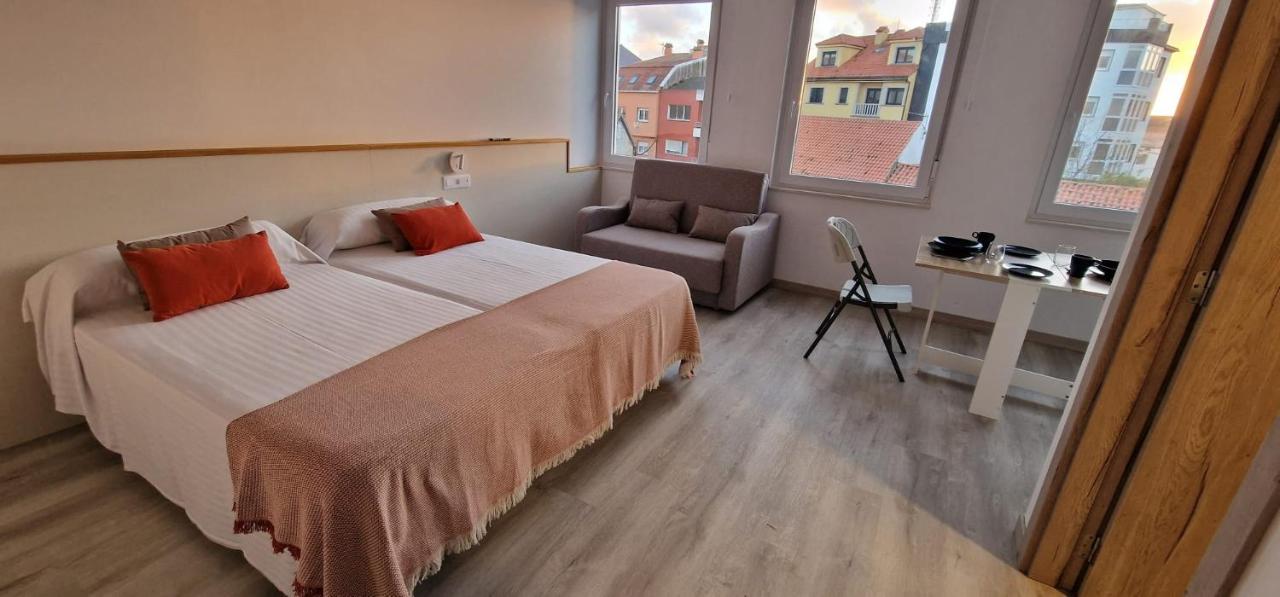 Estudios En Plaza Cabo Da Vila Centro Muxía Eksteriør billede