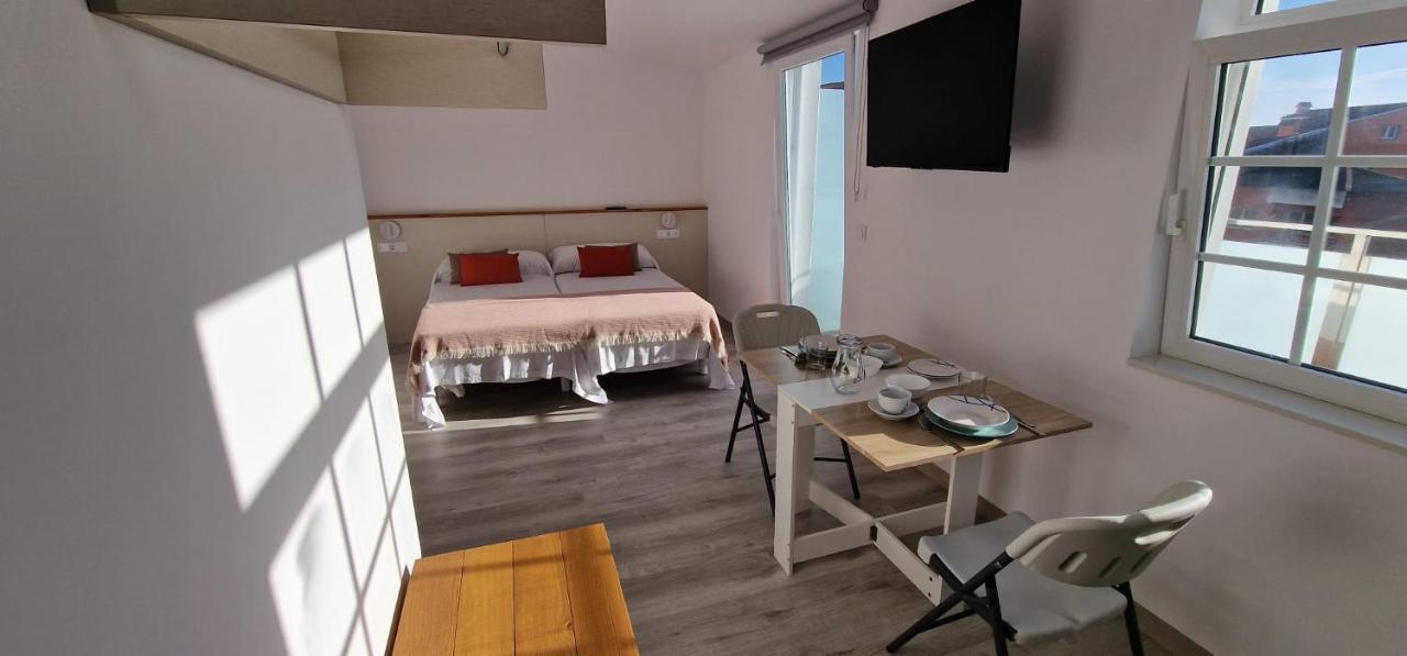 Estudios En Plaza Cabo Da Vila Centro Muxía Eksteriør billede